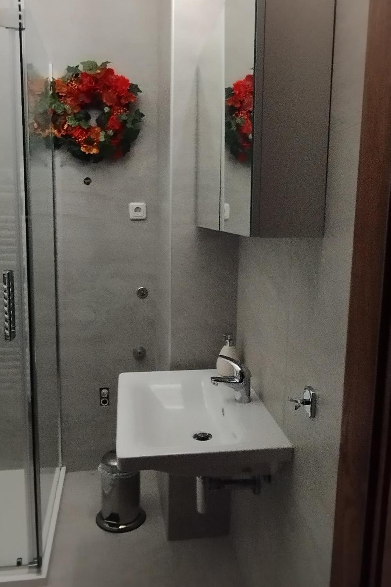 Apartments By The Sea Slatine, Ciovo - 1139 Bilik gambar